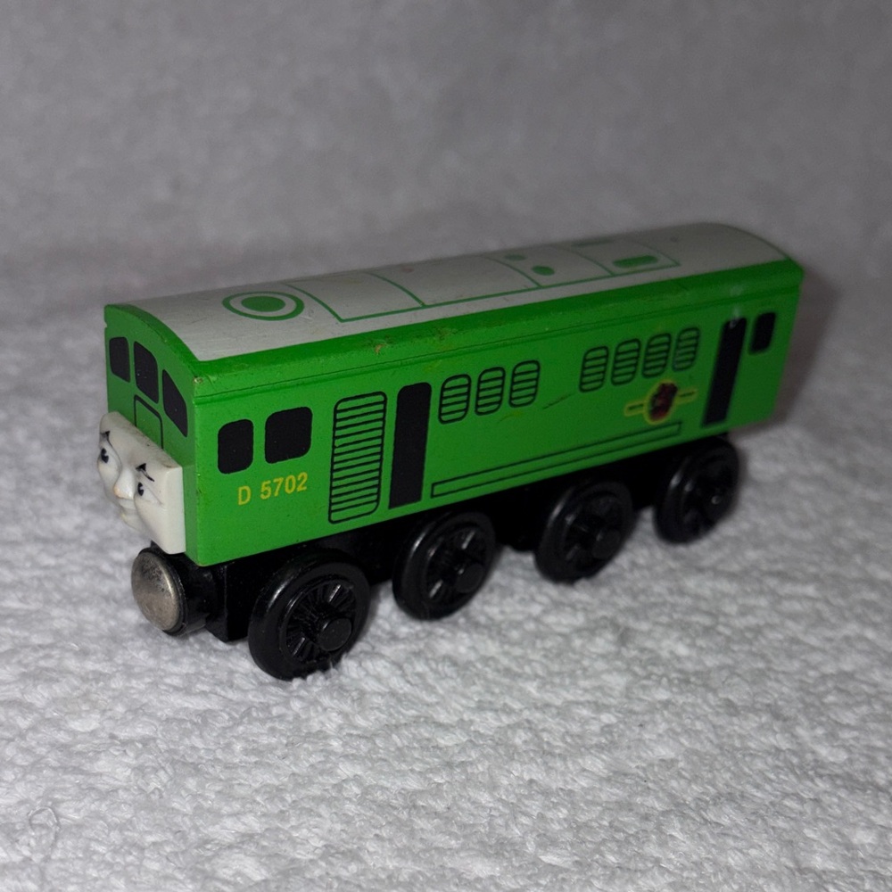 Vintage Thomas & Friends Wooden Railway BoCo Train Diesel Engine D 5702